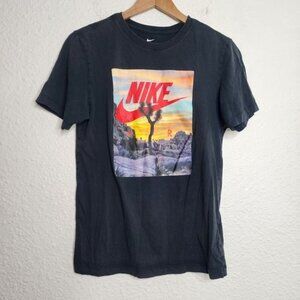 Nike Joshua Tree at Sunset Photo Graphic Tee Men's Size Small